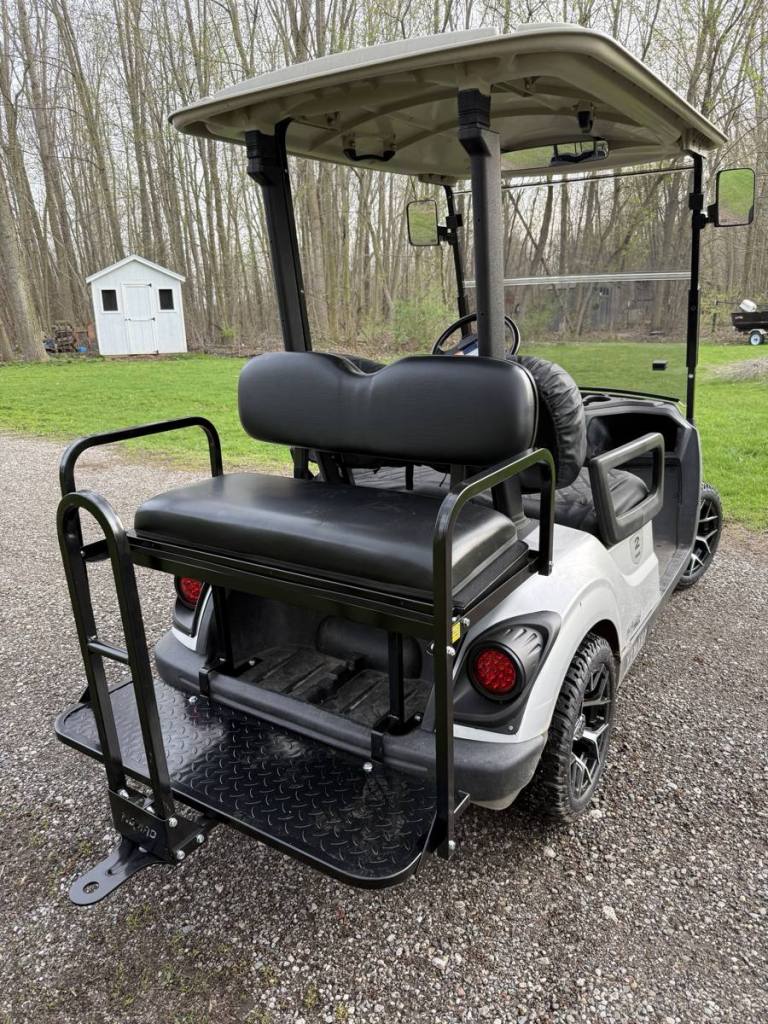 Silver 2017 Yamaha Drive2 EFI QuieTech golf cart sold by Rugged Buggies, Byron, MI