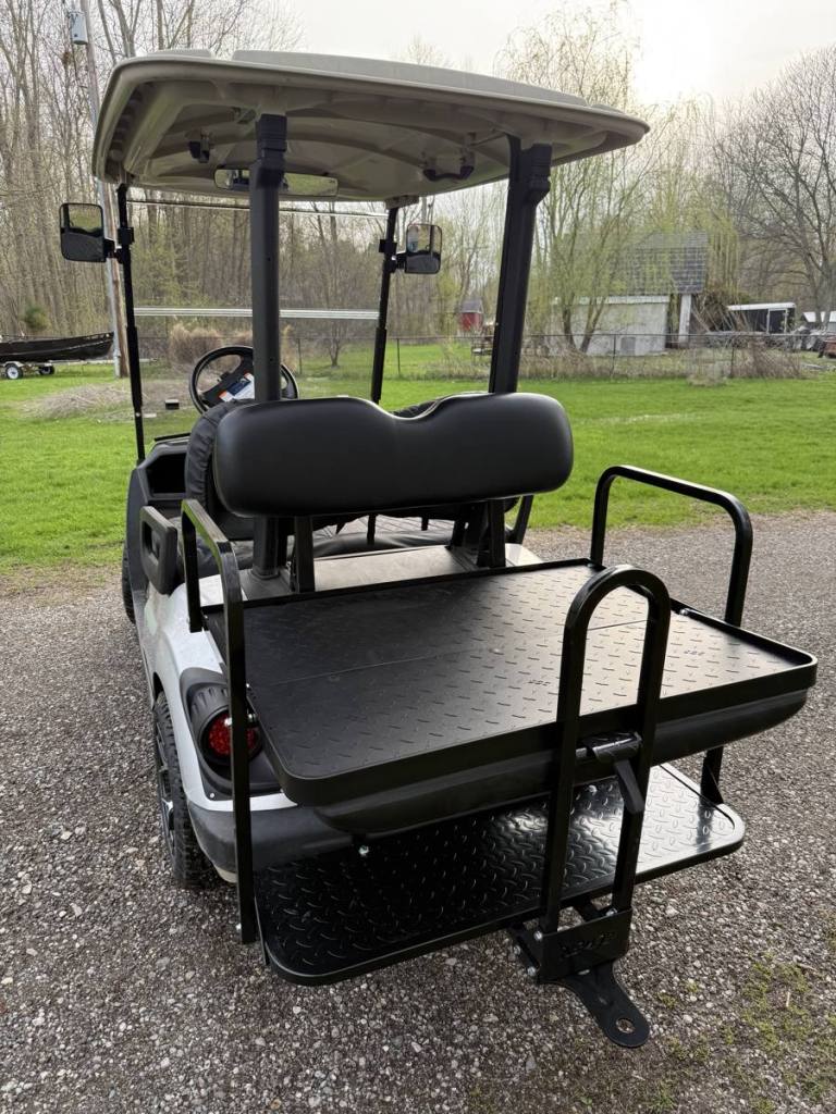 Silver 2017 Yamaha Drive2 EFI QuieTech golf cart sold by Rugged Buggies, Byron, MI