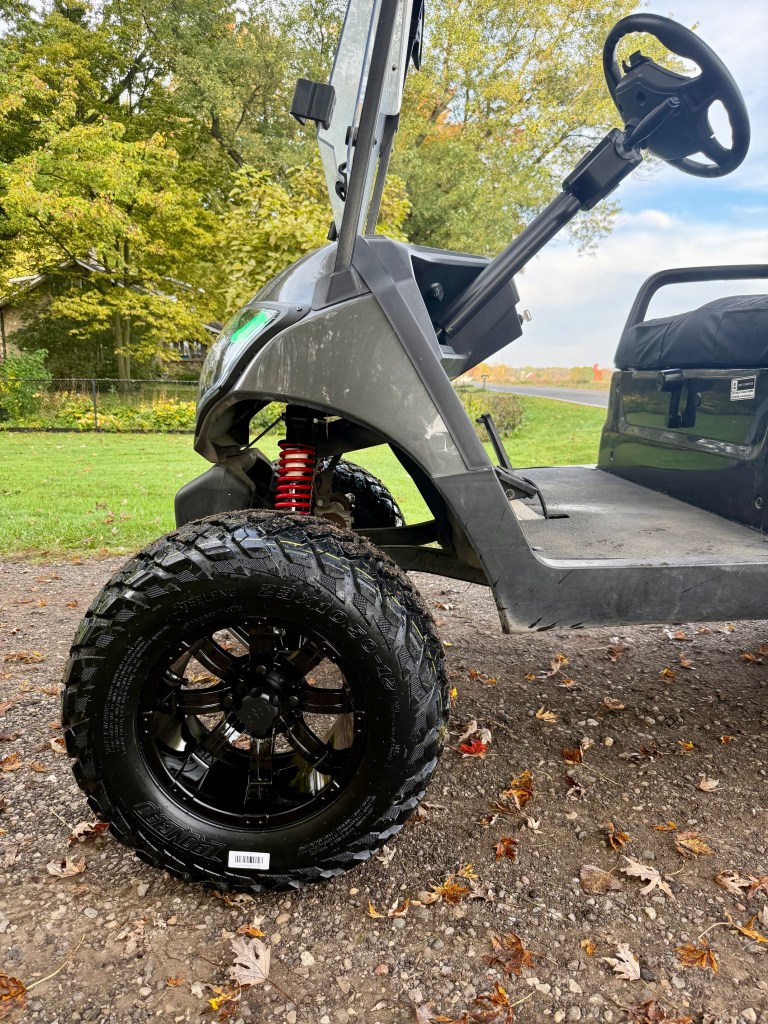 Lifted carbon 2021 Yamaha Drive2 EFI golf cart for sale in Byron, MI