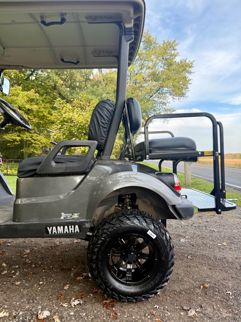 Lifted carbon 2021 Yamaha Drive2 EFI golf cart for sale in Byron, MI