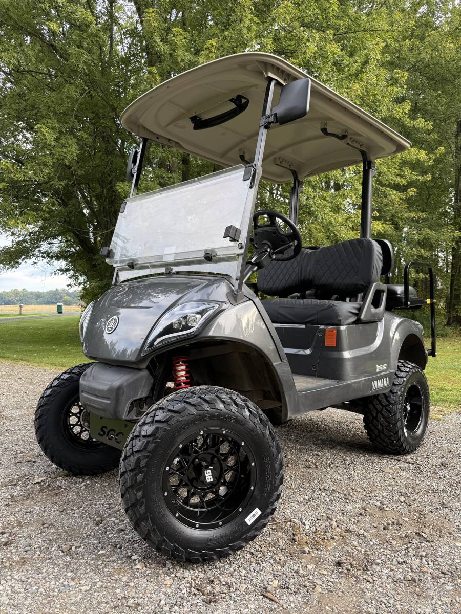 2021 Lifted Carbon Yamaha Drive2 EFI Golf Cart – Sold